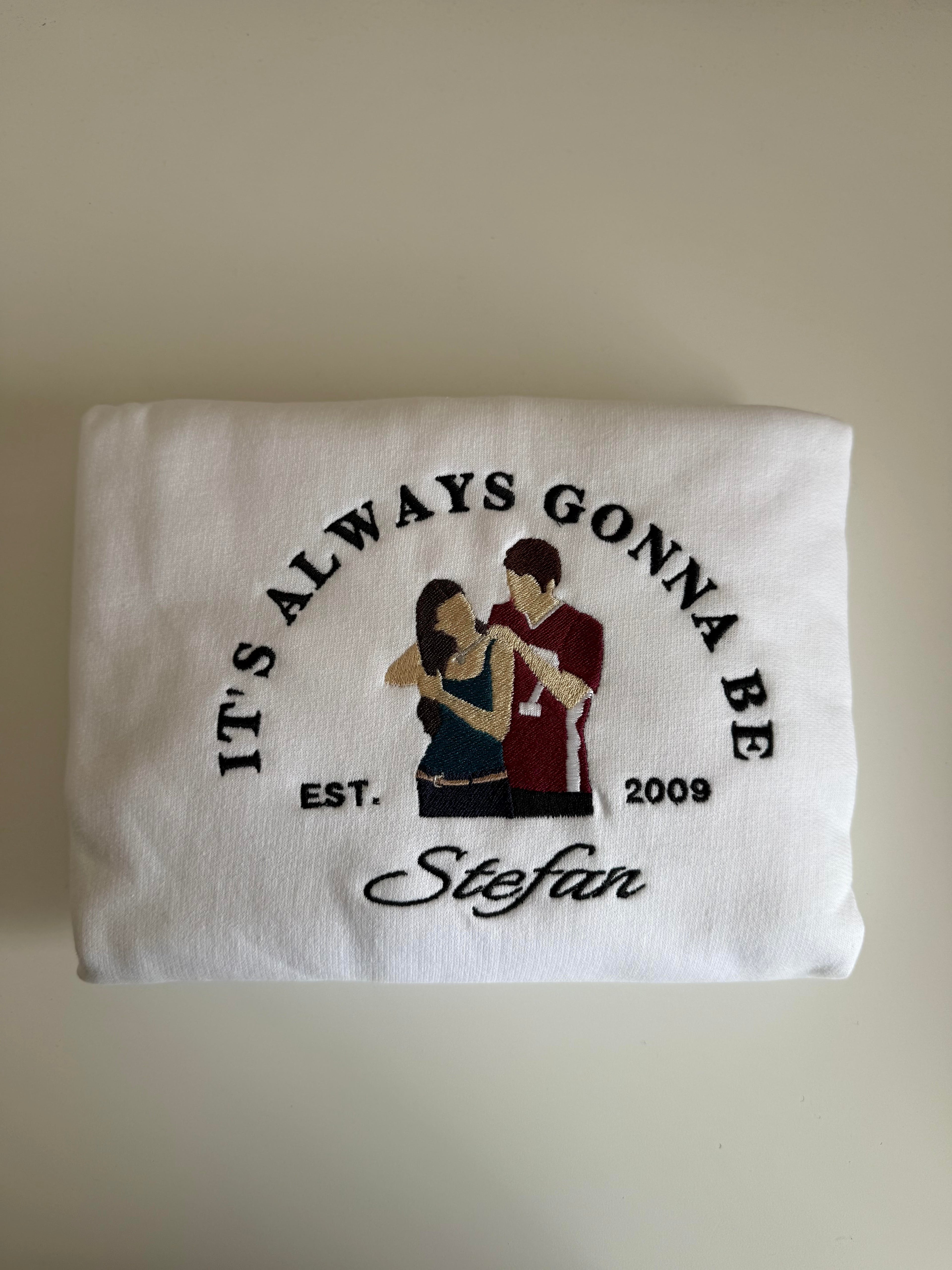 Sudadera bordada Stelena