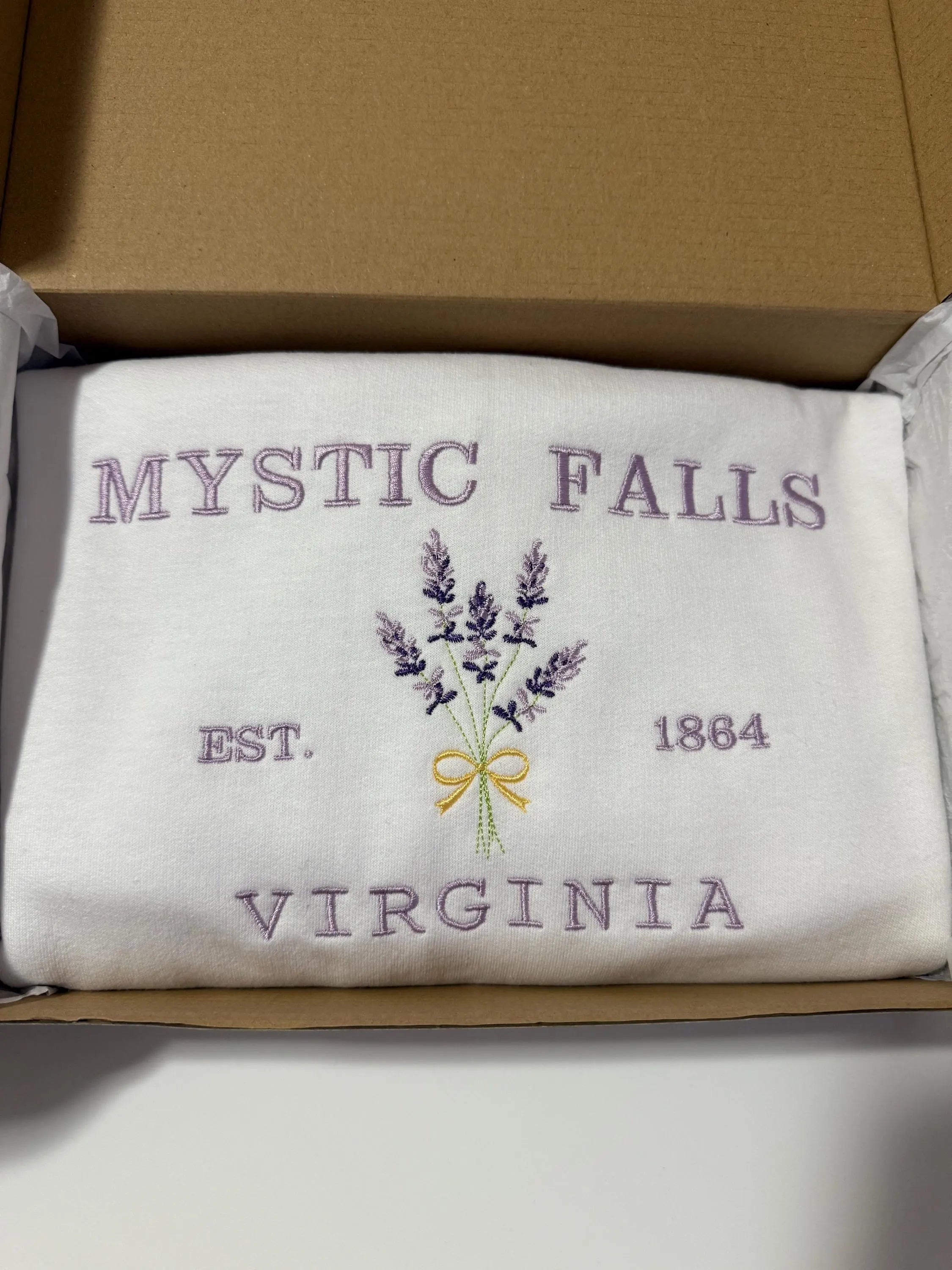 Sudadera bordada Mystic Falls